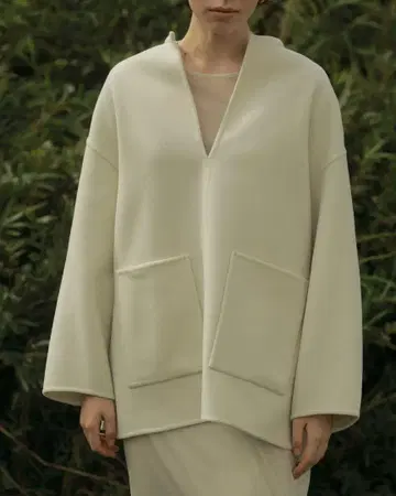 louren doubleface Vneck pullover