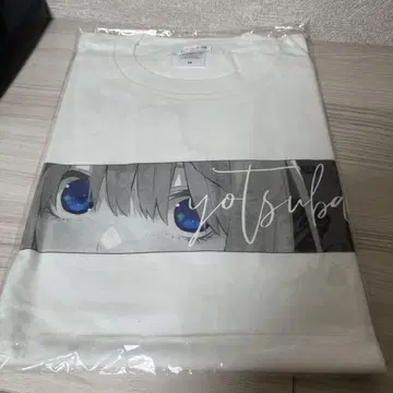 5등분의 신부 네잎 T셔츠