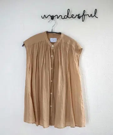 UNITED ARROWS 베이지 슬리브리스 튜닉