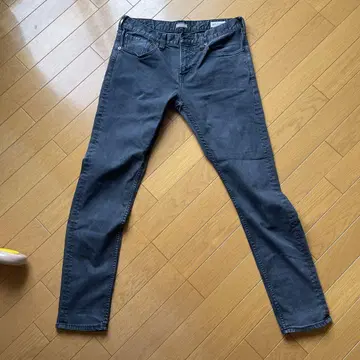 BAYFLOW DENIM 다크 그레이 스키니 데님