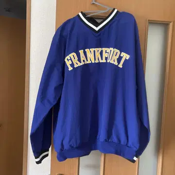 FRANKFORT 로고 트레이너 L 사이즈