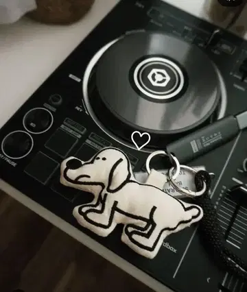 separate bath & todayful key charm