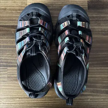 KEEN 샌들 24cm 중고