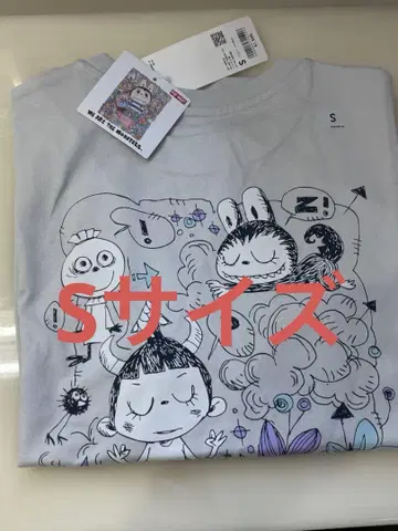 유니클로 더 몬스터즈 라부부 T셔츠 S 사이즈 팝마트