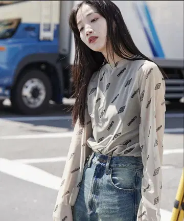 UMBRO 로고 시스루 롱 T