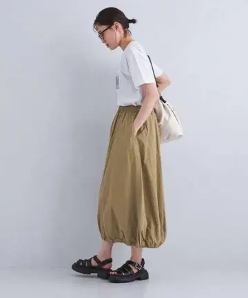 미사용 green label relaxing 허리밴딩 나일론 스커트