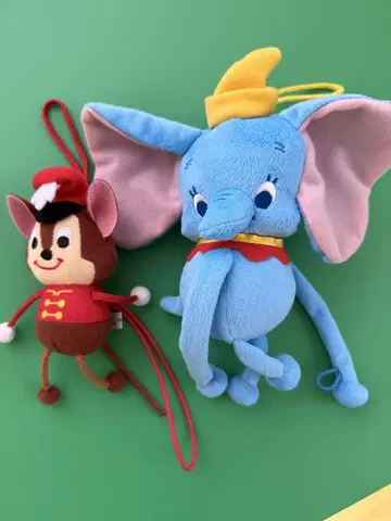 덤보 커튼 태슬