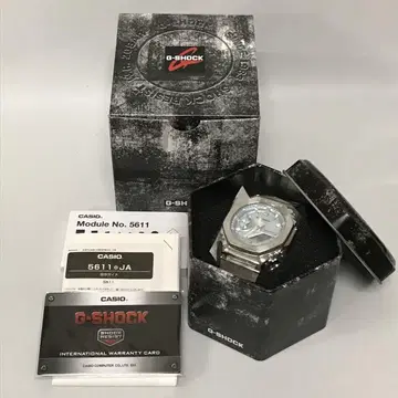 미사용 보관품 G-SHOCK 손목시계 GM-2110D-2ADR /M1