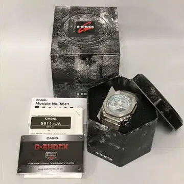 미사용 보관품 G-SHOCK 손목시계 GM-2110D-2ADR /M1