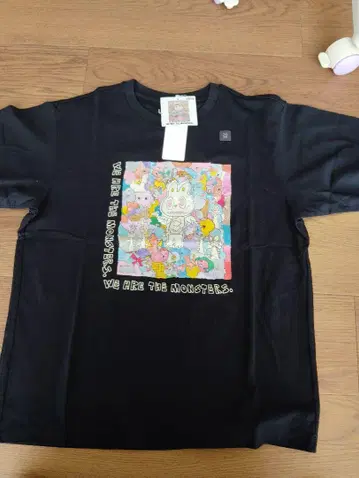 라부부 UNIQLO 콜라보 T셔츠 가격 인하 가능