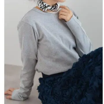 새상품 이에나 하이 게이지 리브 풀오버 그레이