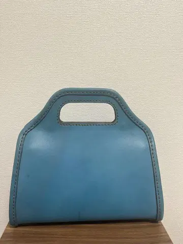 헤르츠 아치 핸드백 한정판 색상