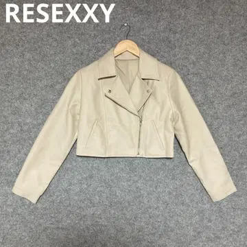 RESEXXY 베이지 가죽 라이더 재킷