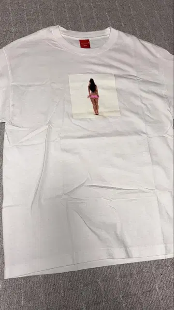 V/ SUAL 박스 실루엣 티셔츠