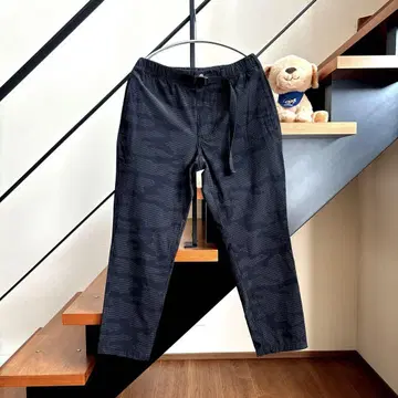 <new balance> 574S 스트레치 우븐 팬츠