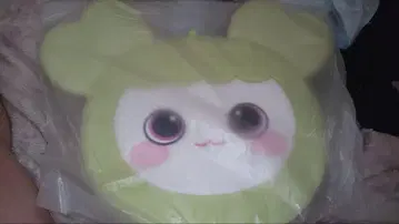 그린 컬러 캐릭터 부채
