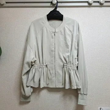 [새상품급] 코코딜 베이지 드로우 스트링 블루종