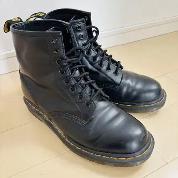 닥터마틴 8홀 부츠 1460 Dr.Martens
