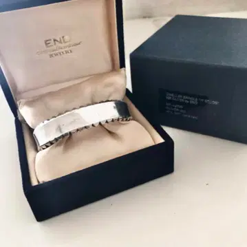 nonnative x end custom jewellers 뱅글