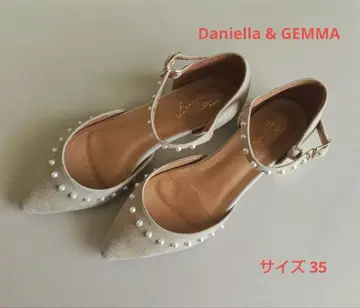 다니엘라 앤 젬마 Daniella & GEMMA 베이지 플랫슈즈