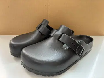 [가격 인하 가능] BIRKENSTOCK Boston 24.5cm
