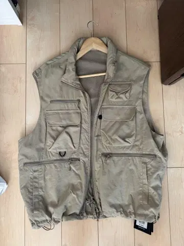 Daiwa TECH BUSH VEST M 사이즈 23ss