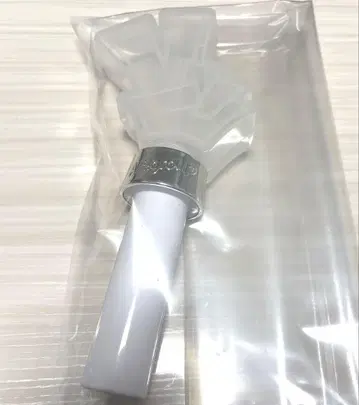 세계에서 1번 A LIVE A! group 데뷔 투어 응원봉