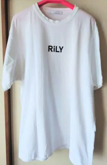 이마이치 류지 RILY 티셔츠