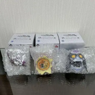 제일복권 죠죠의 기묘한 모험 H상 데스크탑 마스코트 3종