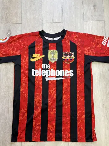 the telephones 빨간색 축구 셔츠 L 사이즈