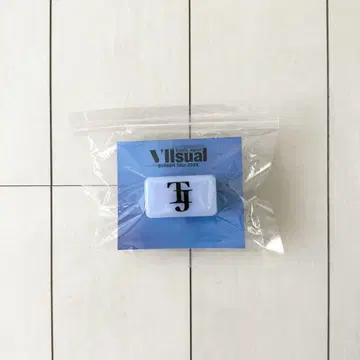 TravisJapan 라이트 팔찌 2025