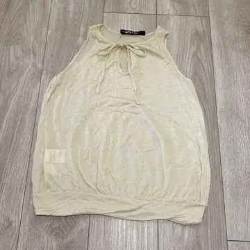 DKNY 탱크탑