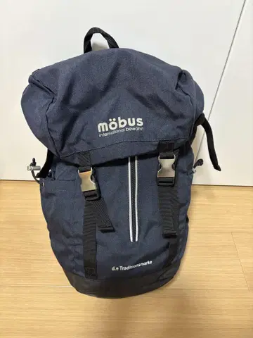 mobus MBH502 모브스 덮개 백팩 네이비