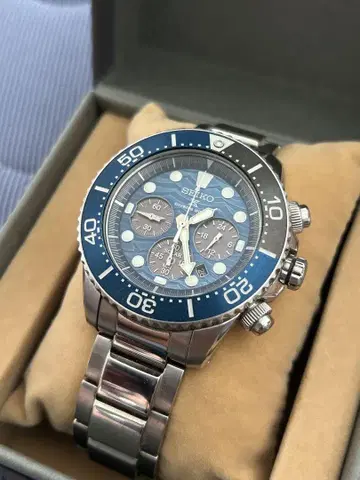 SEIKO 프로스펙스 솔라 크로노그래프 다이버즈