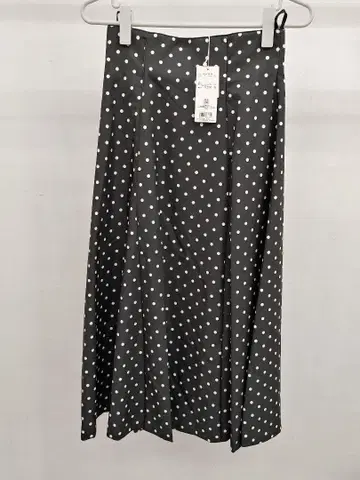 8618 PROPORTIONBODYDRESSING 도트 프린트 롱 스커트