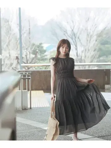 내추럴 뷰티 베이직 양류 프릴 슬리브 원피스
