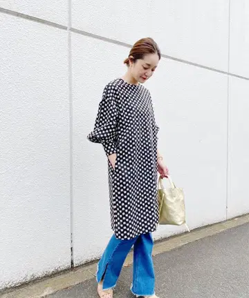 SHENERY 개더 퍼프 슬리브 자수 튜닉 드레스