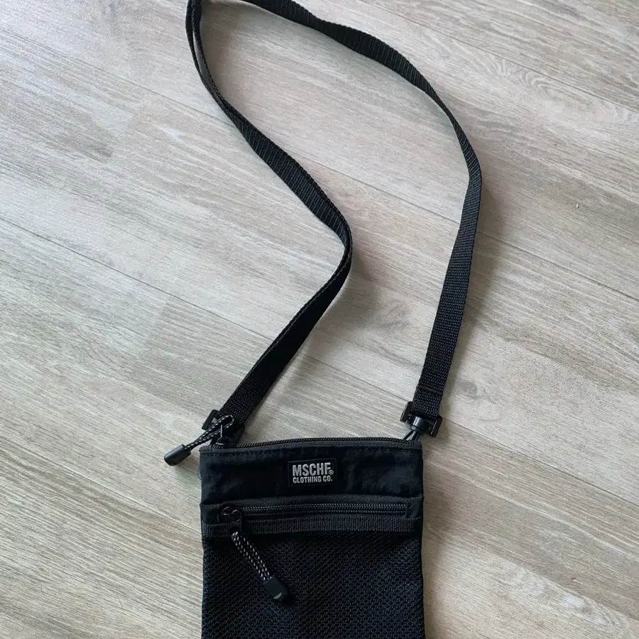 MISCHIEF | 미스치프 Mischief Rhombus Pocket Sling Bag Blue