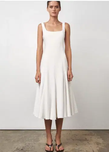ZARA 완판템 미디 원피스 화이트 S