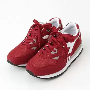 정가 9,020엔 23.0cm Diadora n.92