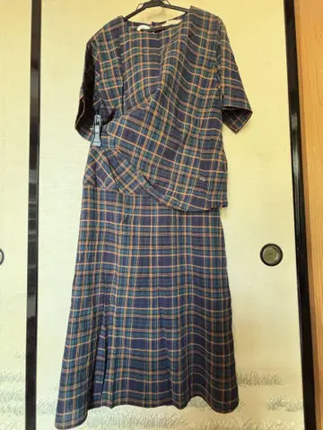 크로커다일 택 포함 새상품 체크 무늬 코튼 혼방 셋업
