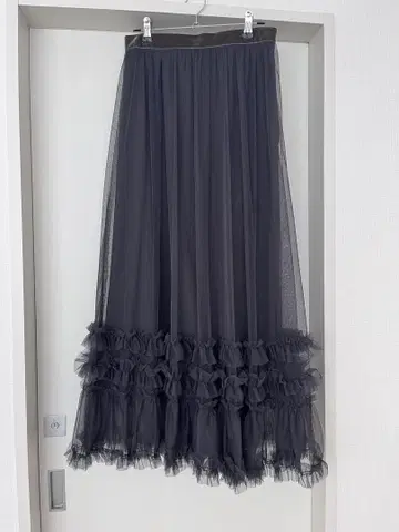 SNIDEL 볼륨 프릴 튤 스커트