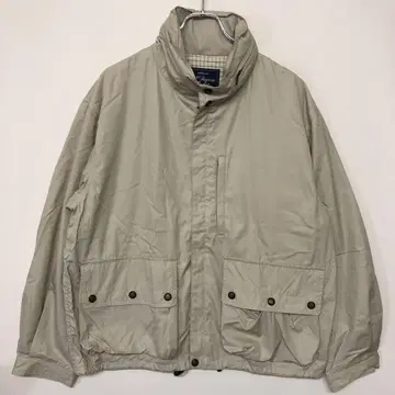 그랑파코아 아웃도어 일본산 구제 의류 VENTILE 후드 수납 점퍼