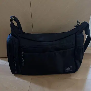 숄더백 보냉 포켓 부착