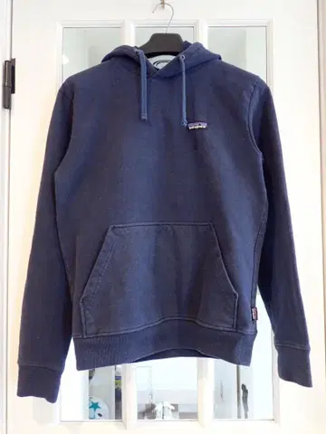 Patagonia 파타고니아 네이비 후드 부착 후드티