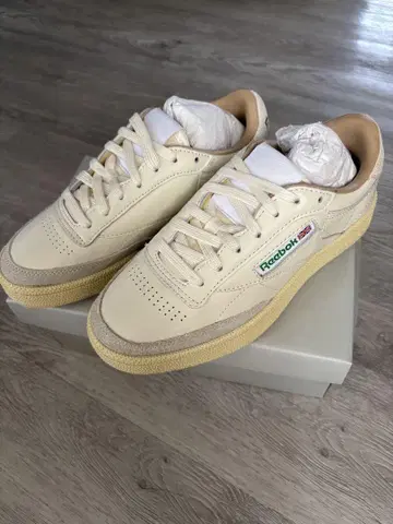 완판 Reebok SLOBE IENA 별주 아이보리 스니커즈 레트로