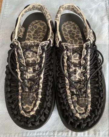 새상품급 KEEN 킨 샌들 애로우즈 콜라보