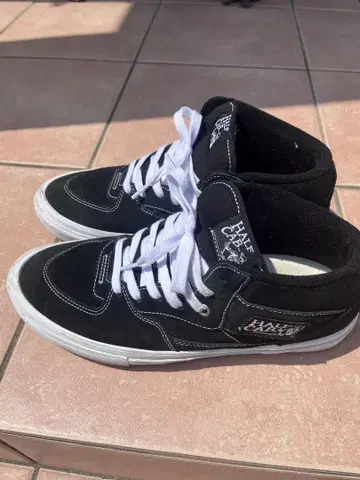 VANS 하프 캡 스니커즈