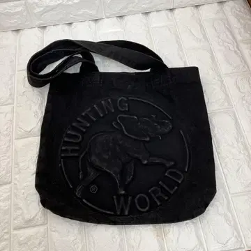 hunting World 헌팅 월드 토트백
