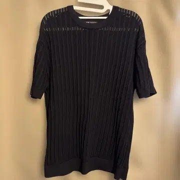 Zara 반팔 니트 티셔츠